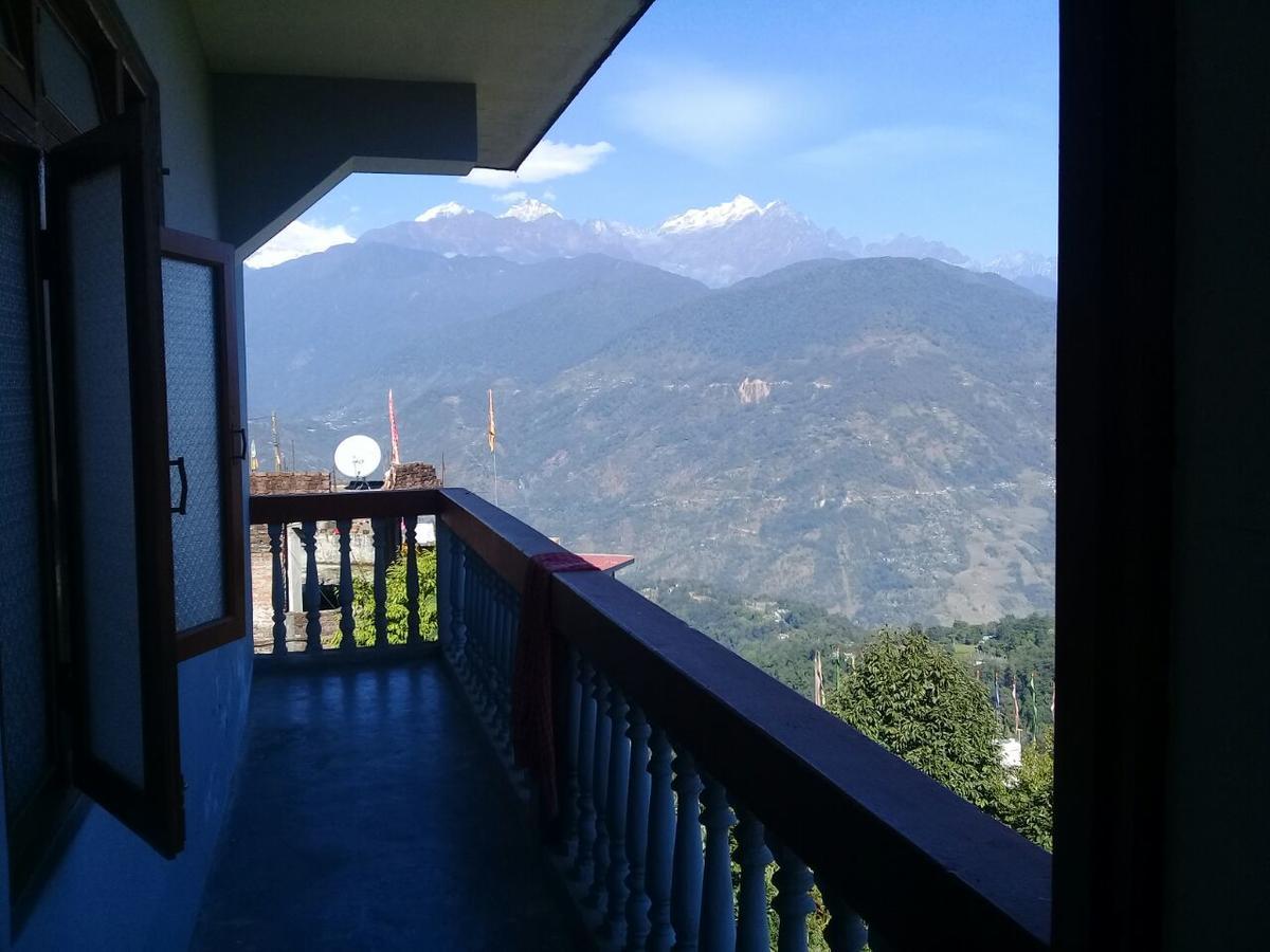 Hotel View Point Pelling Bagian luar foto