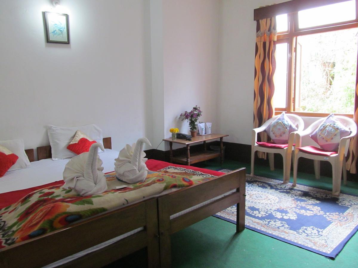 Hotel View Point Pelling Bagian luar foto
