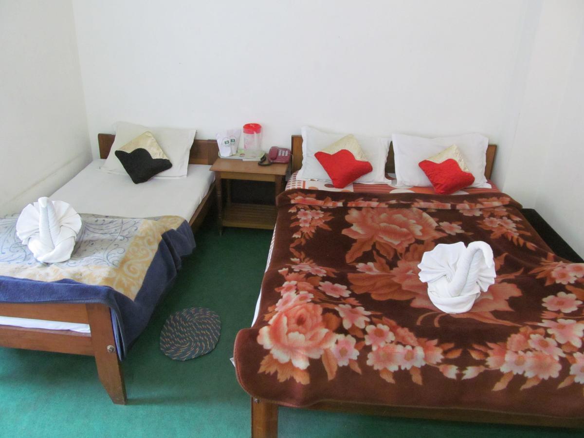 Hotel View Point Pelling Bagian luar foto