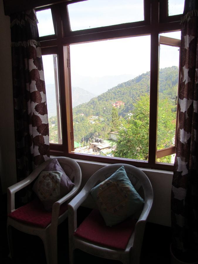 Hotel View Point Pelling Bagian luar foto